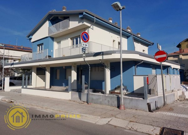 appartamento in vendita a San Mauro Pascoli in zona San Mauro a Mare