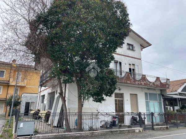 casa indipendente in vendita a San Mauro Pascoli