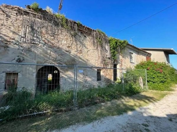 casa indipendente in vendita a San Mauro Pascoli