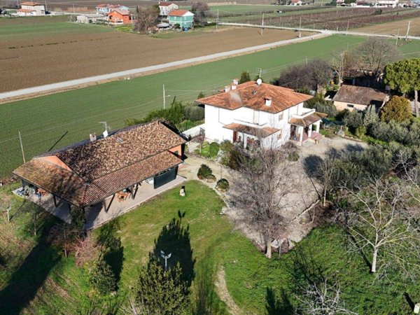 casa indipendente in vendita a San Mauro Pascoli