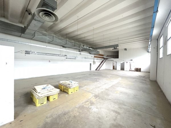 negozio in vendita a San Mauro Pascoli