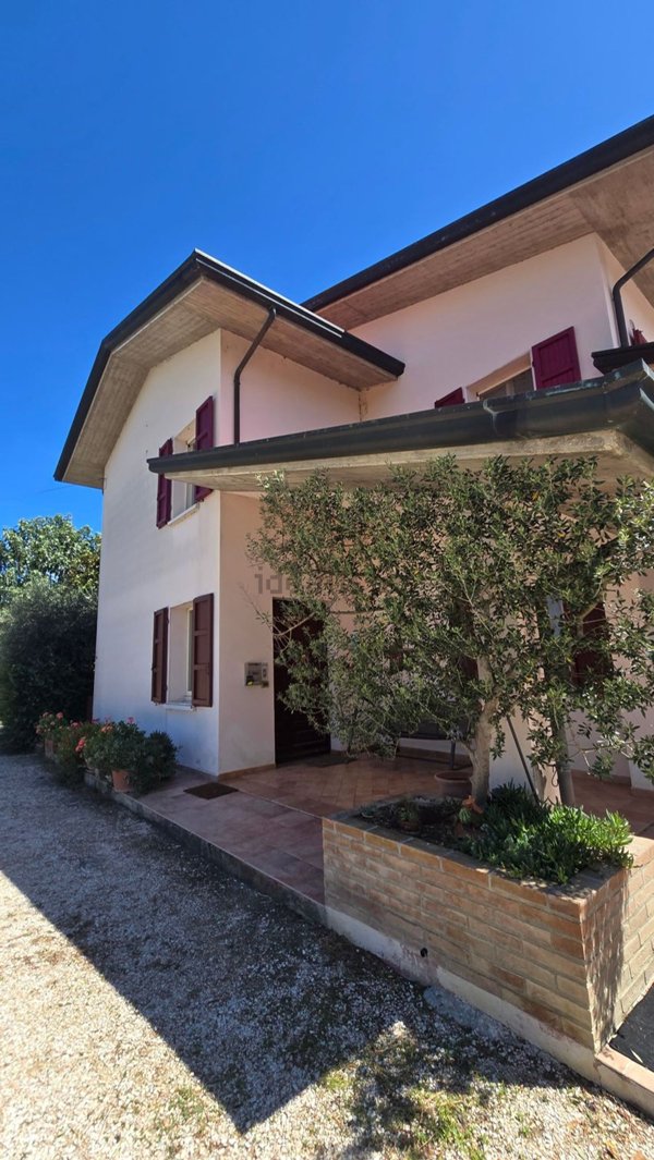 casa indipendente in vendita a San Mauro Pascoli