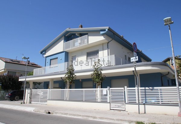 appartamento in vendita a San Mauro Pascoli in zona San Mauro a Mare