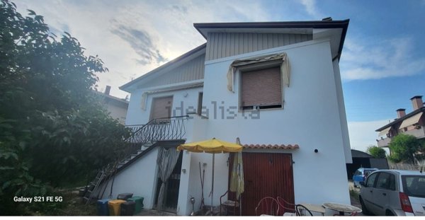 casa indipendente in vendita a San Mauro Pascoli