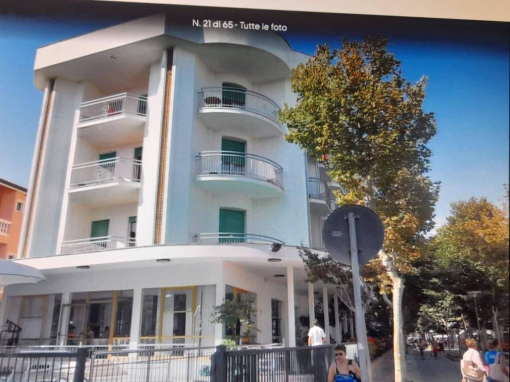 intera palazzina in vendita a San Mauro Pascoli in zona San Mauro a Mare