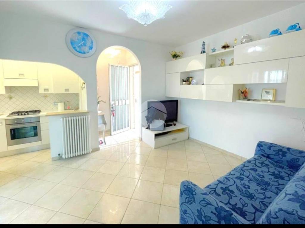 appartamento in vendita a San Mauro Pascoli in zona San Mauro a Mare