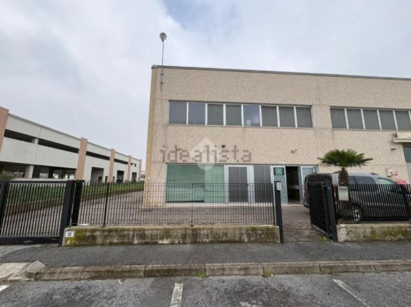 ufficio in vendita a San Mauro Pascoli in zona San Mauro a Mare