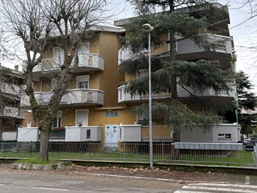 appartamento in vendita a San Mauro Pascoli in zona San Mauro a Mare