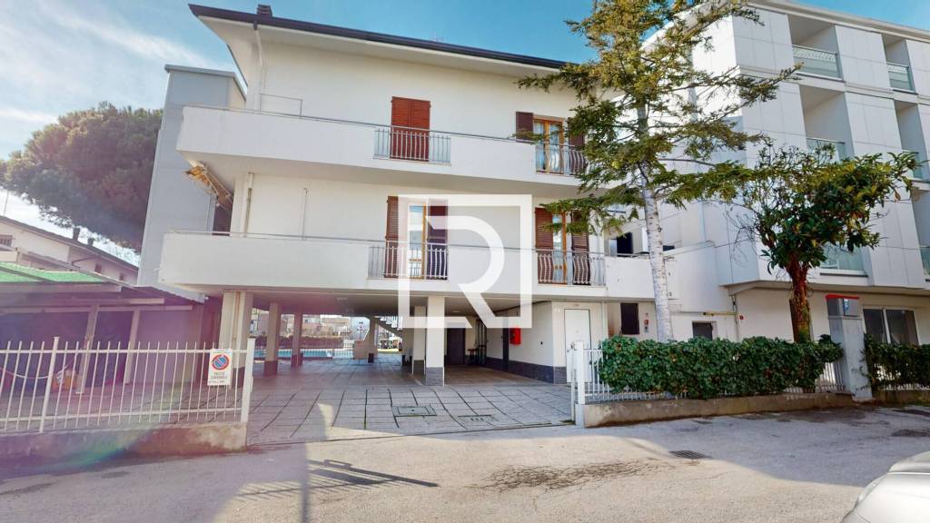 appartamento in vendita a San Mauro Pascoli in zona San Mauro a Mare