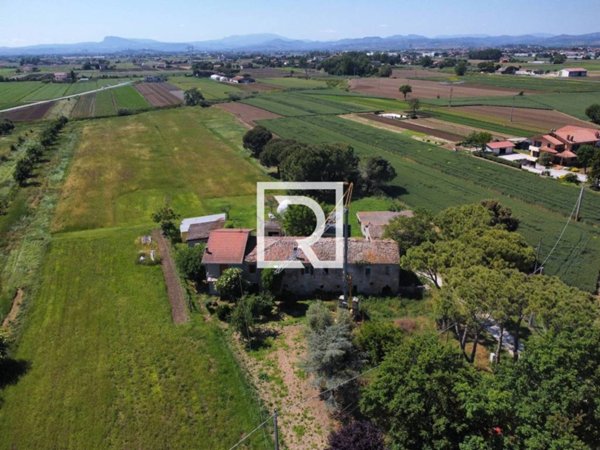 casa indipendente in vendita a San Mauro Pascoli