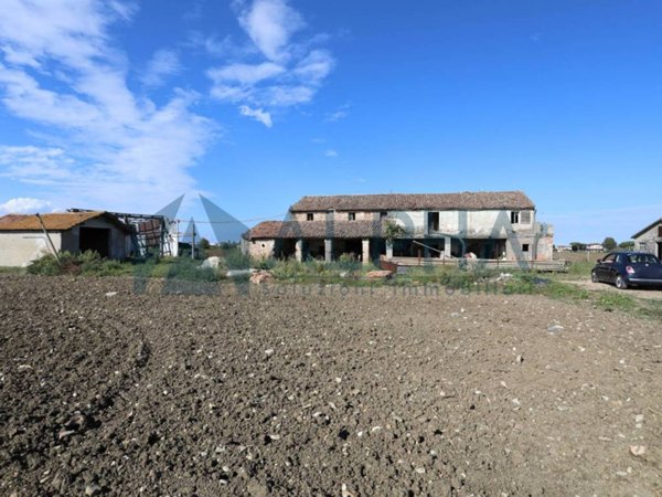 casa indipendente in vendita a San Mauro Pascoli