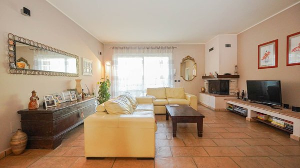 casa indipendente in vendita a San Mauro Pascoli in zona La Torre
