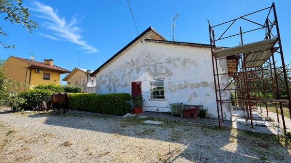 casa indipendente in vendita a San Mauro Pascoli