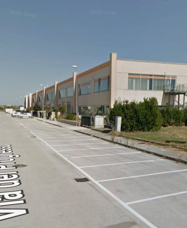 locale commerciale in vendita a San Mauro Pascoli in zona San Mauro a Mare