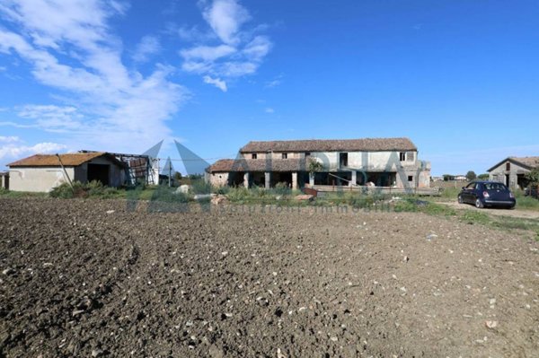 terreno in vendita a San Mauro Pascoli in zona La Torre