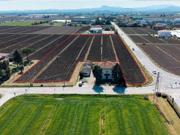 terreno agricolo in vendita a San Mauro Pascoli in zona La Torre