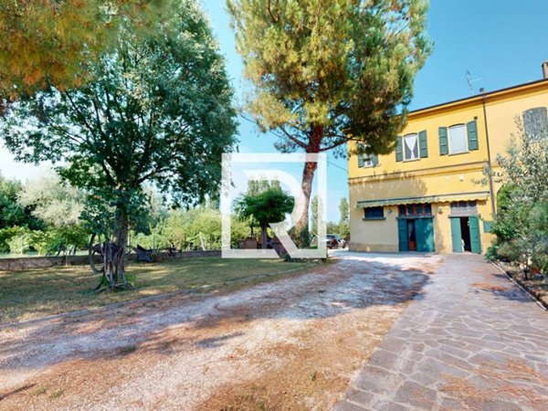 casa indipendente in vendita a San Mauro Pascoli in zona La Torre