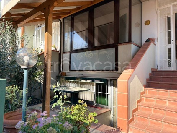 casa indipendente in vendita a San Mauro Pascoli in zona San Mauro a Mare