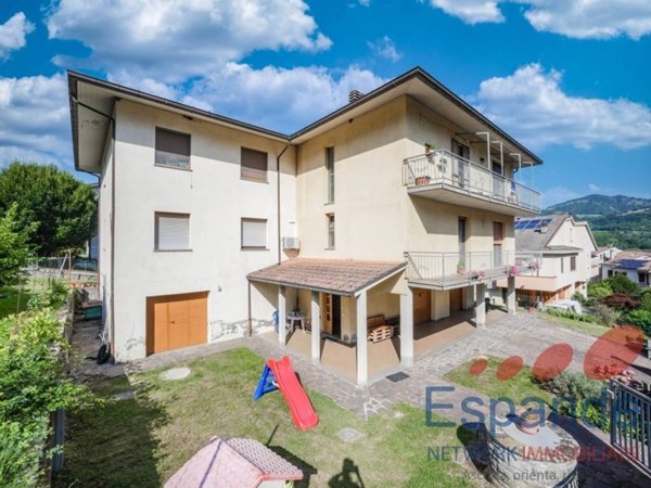 appartamento in vendita a Santa Sofia