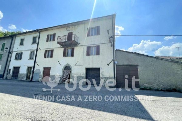 casa indipendente in vendita a Santa Sofia