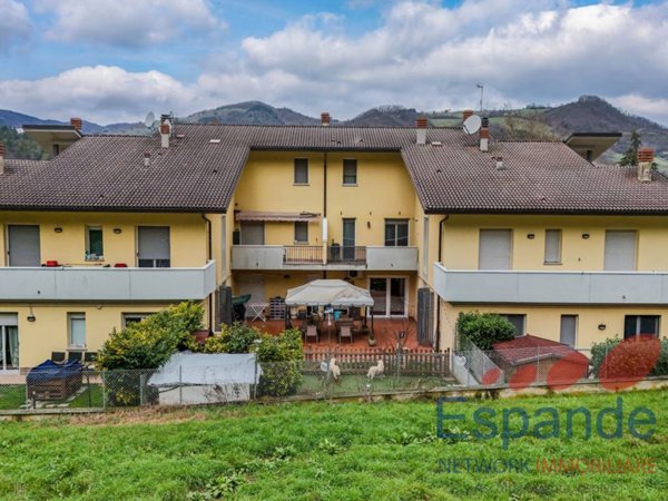appartamento in vendita a Santa Sofia