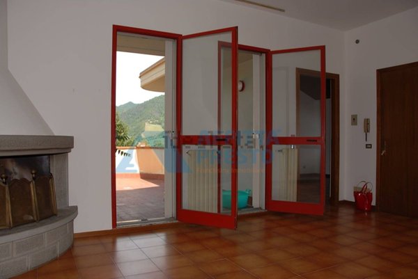 appartamento in vendita a Santa Sofia