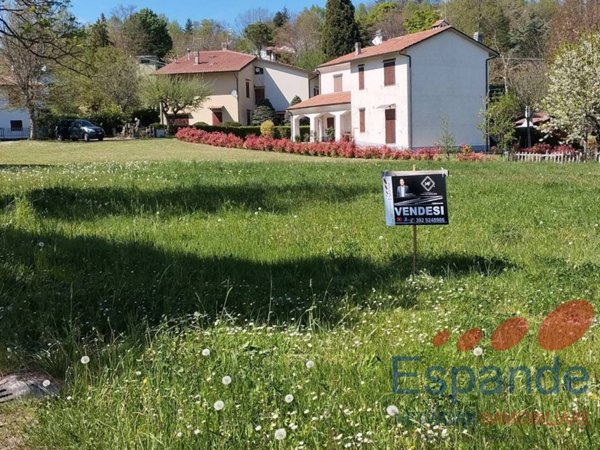 casa indipendente in vendita a Santa Sofia