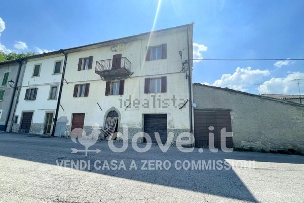 casa indipendente in vendita a Santa Sofia