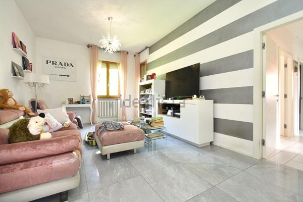 appartamento in vendita a Santa Sofia