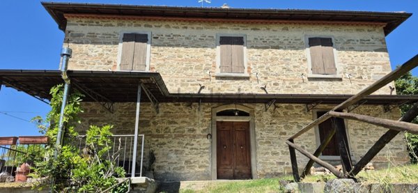 casale in vendita a Santa Sofia