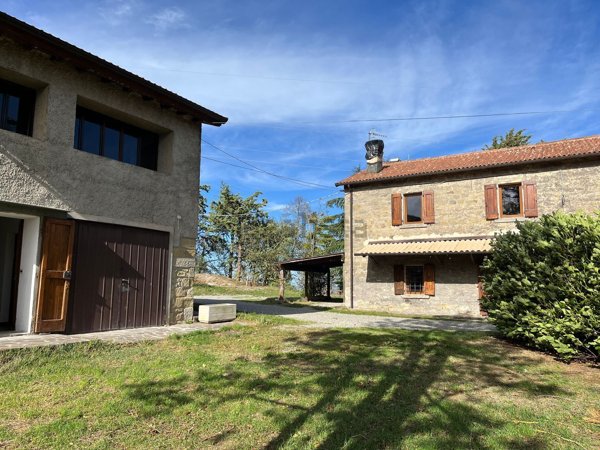 casale in vendita a Santa Sofia