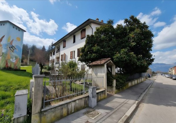 appartamento in vendita a Santa Sofia