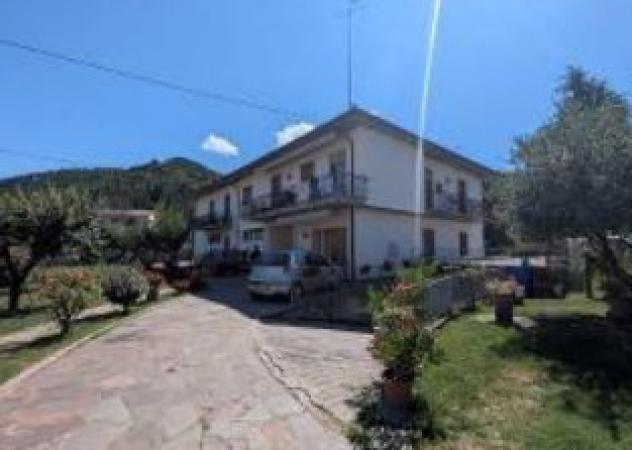 appartamento in vendita a Santa Sofia