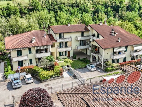 appartamento in vendita a Santa Sofia