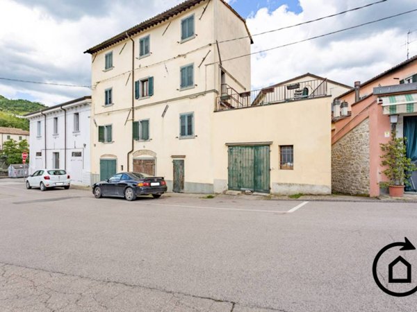 appartamento in vendita a Santa Sofia