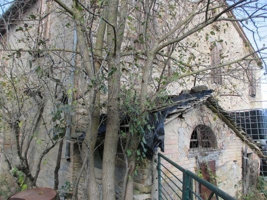casa indipendente in vendita a Sarsina in zona Quarto