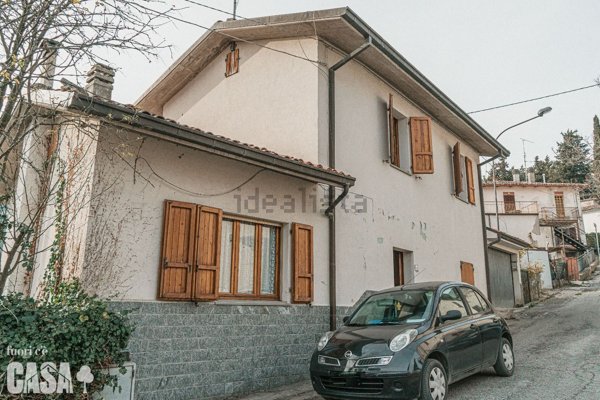 casa indipendente in vendita a Sarsina in zona Pieve di Rivoschio