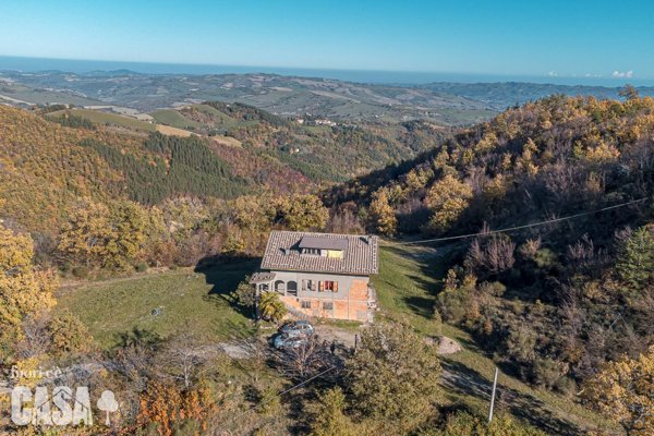 casa indipendente in vendita a Sarsina in zona Pieve di Rivoschio