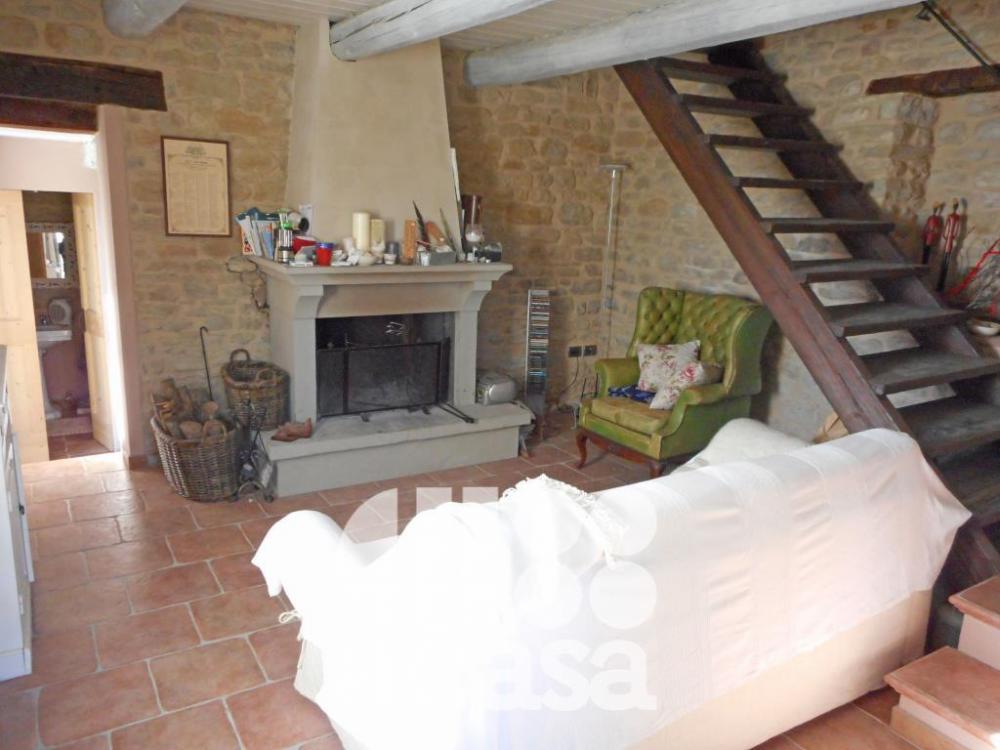 casa indipendente in vendita a Sarsina