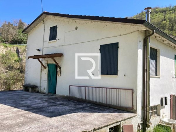 casa indipendente in vendita a Sarsina in zona Ranchio