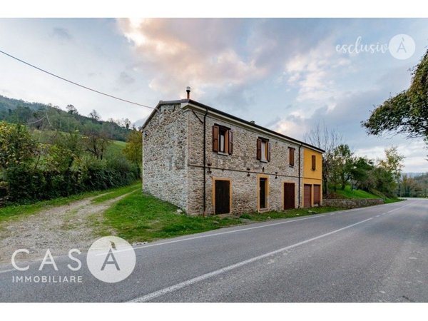 casa indipendente in vendita a Sarsina