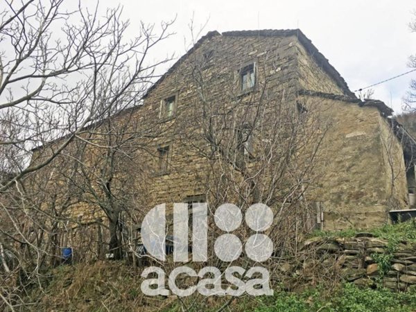 casa indipendente in vendita a Sarsina