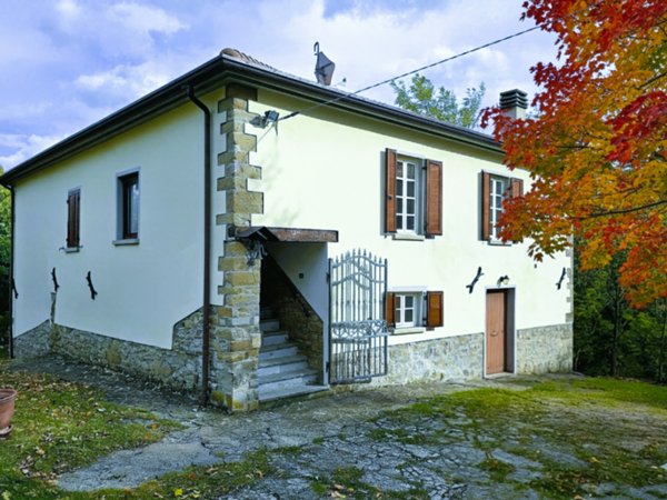 casa indipendente in vendita a Sarsina in zona Calbano