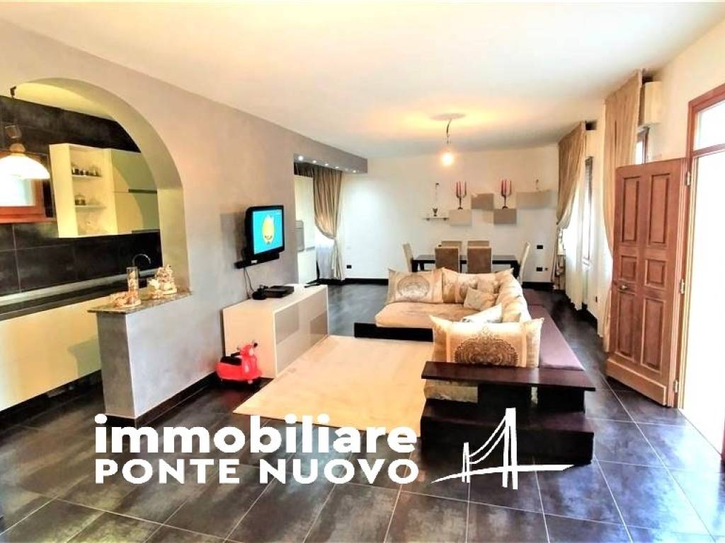 casa indipendente in vendita a Sarsina