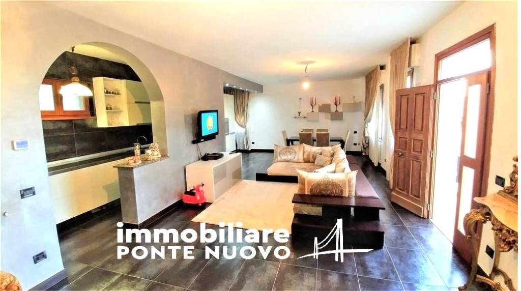 casa indipendente in vendita a Sarsina