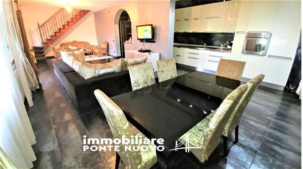 casa indipendente in vendita a Sarsina