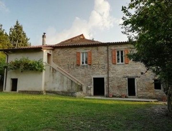 casa indipendente in vendita a Sarsina in zona Pieve di Rivoschio