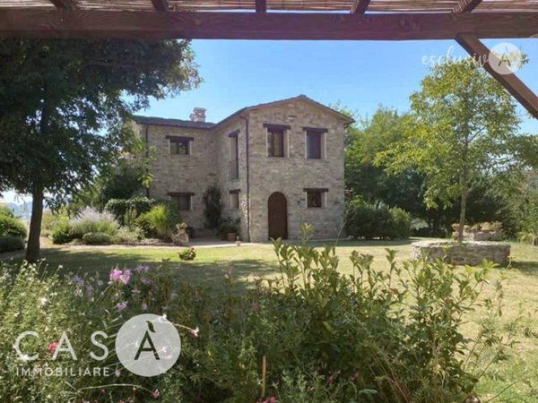 casa indipendente in vendita a Sarsina