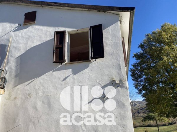 casa indipendente in vendita a Sarsina in zona Sorbano