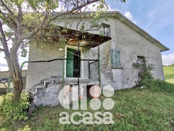 casa indipendente in vendita a Sarsina